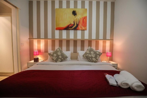 Sky Suites image 28