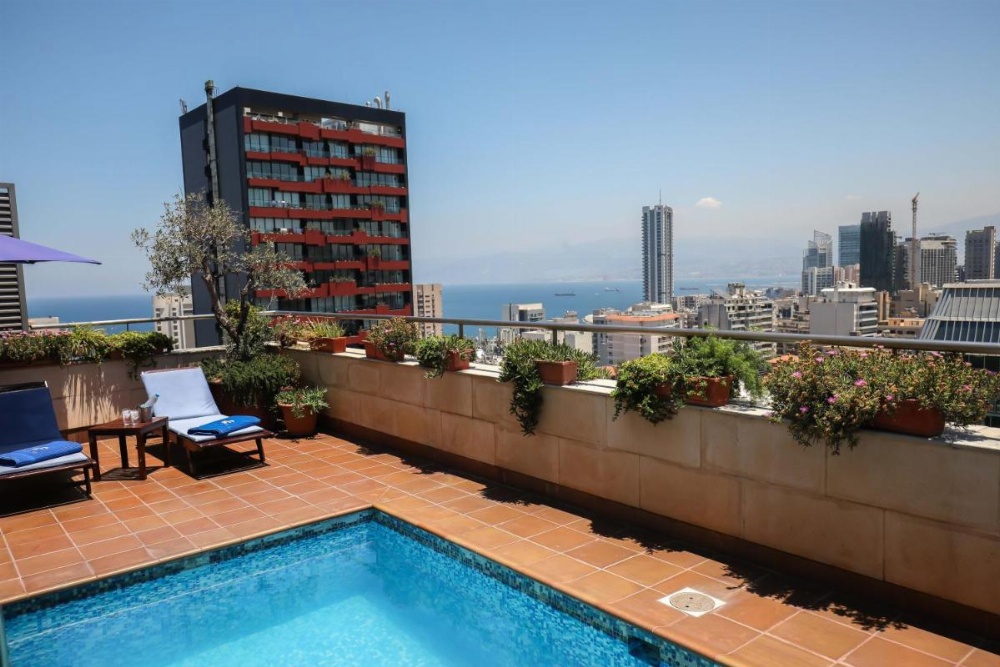 Sky Suites Image 39