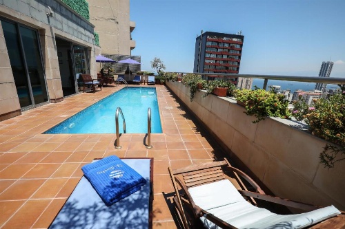Sky Suites image 40