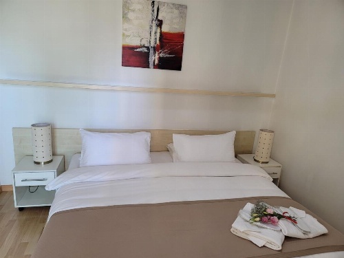Sky Suites image 8